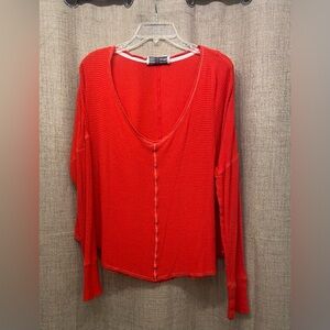 🔴5/$15 Anthropologie Red Long Sleeve Top